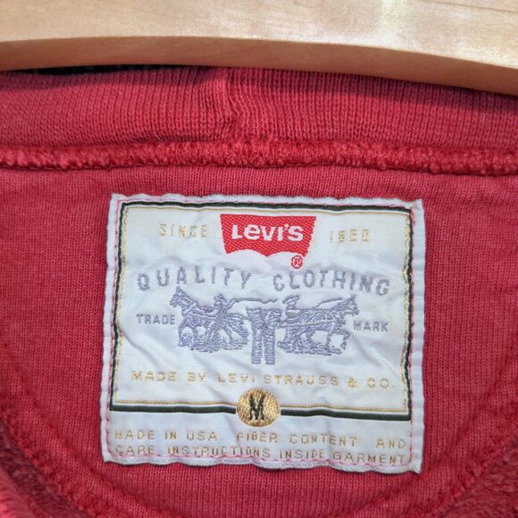 Levi's Men's Pullover Sweatshirt Red Medium Crew Neck Regular Fit Vintage USA - Picture 10 of 13